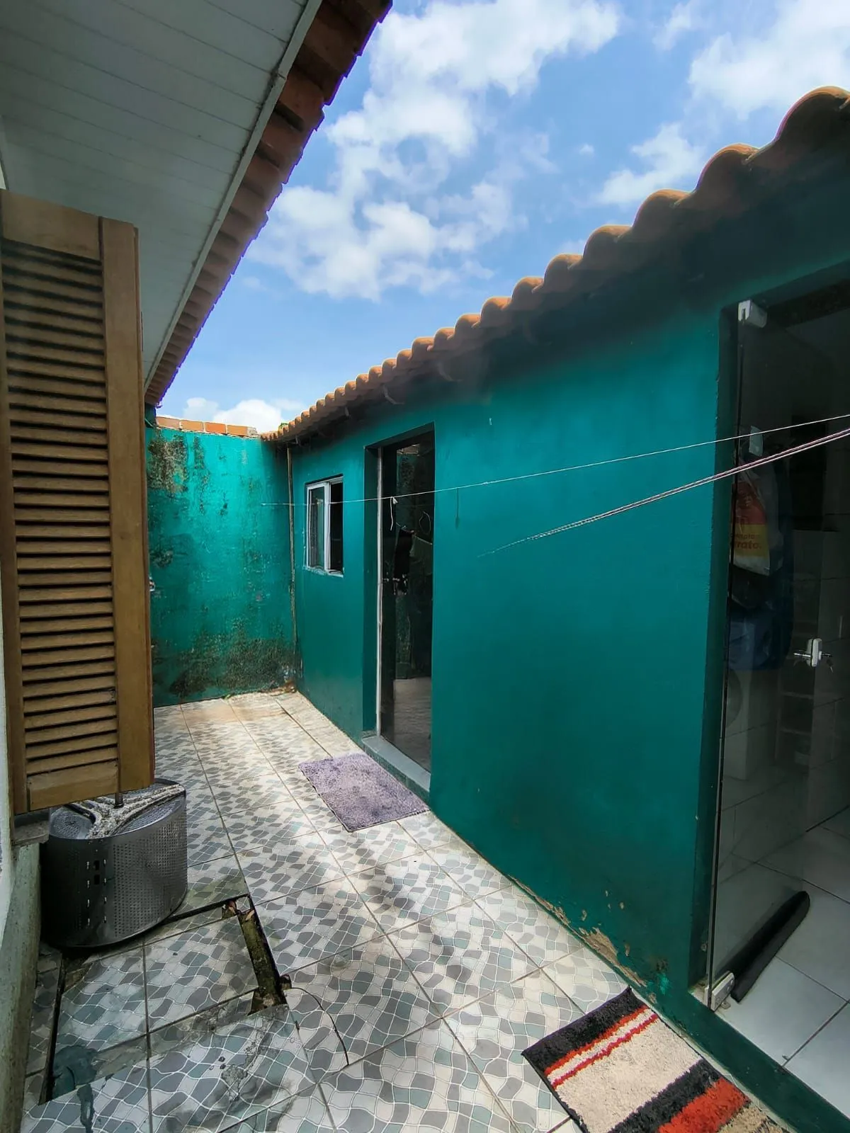 Imagem Casa semi mobiliada de 3 dormitorios no bairro Hipica