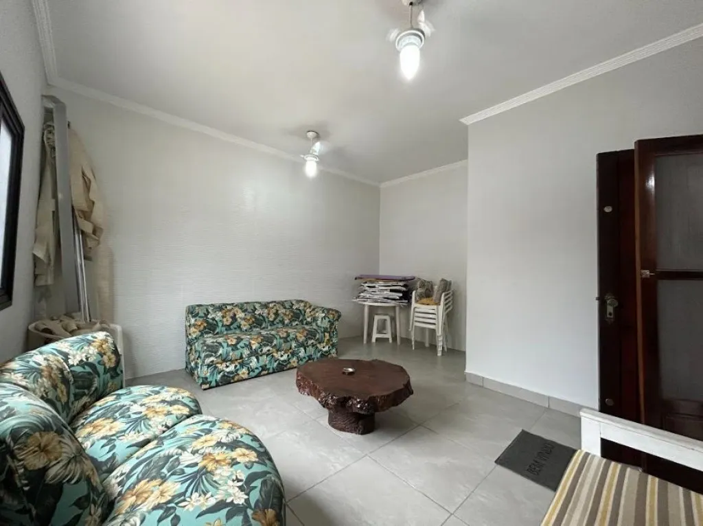 Imagem CASA COM 100,00 m² - MARACANÃ - PRAIA GRANDE SP