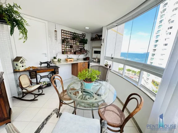 Imagem Apartamento Quadra Mar para Venda em Balneário Camboriú, CENTRO, 3 dormitórios, 1 suíte, 3 banheiros, 2 vagas