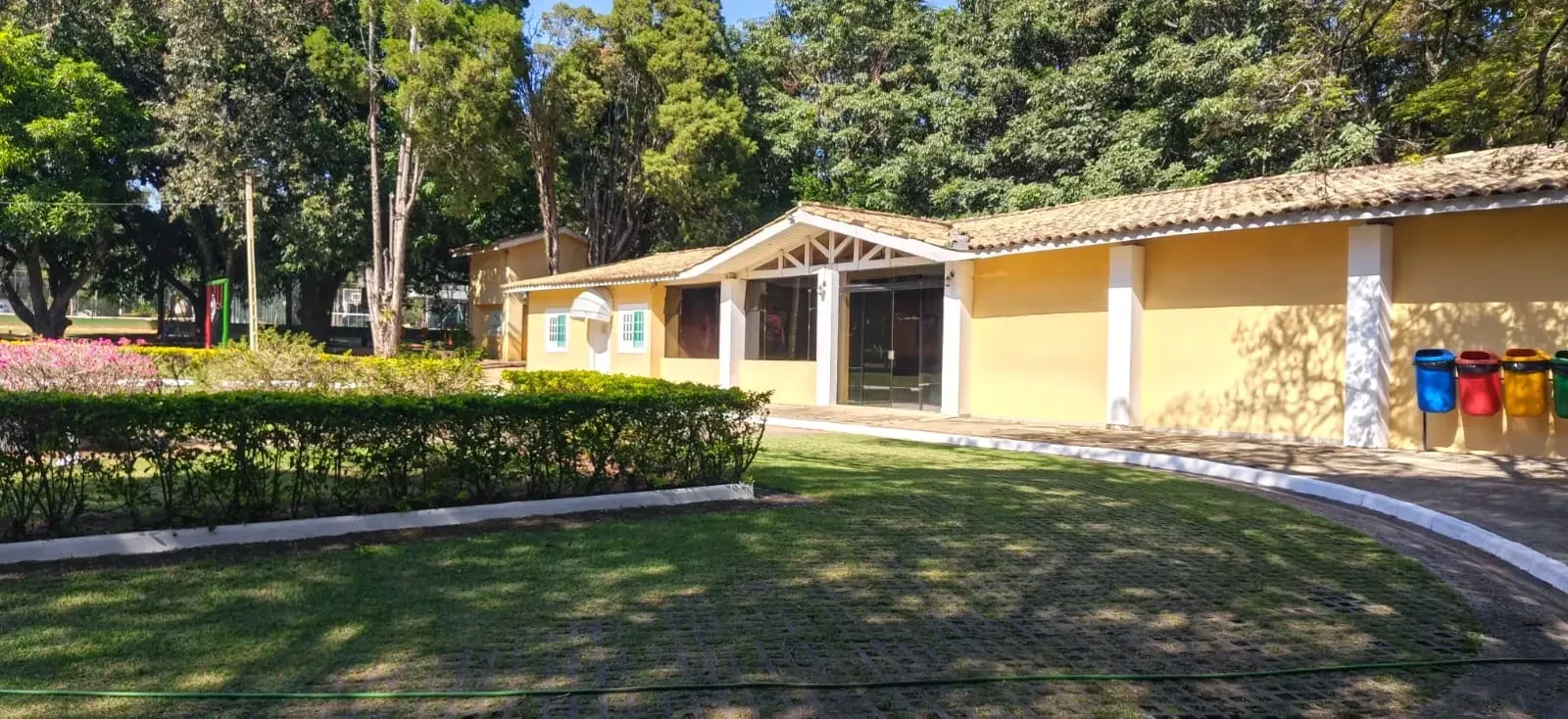 Imagem Casa de Condomínio com 4 Quartos à Venda, 380 metros em Caguassu - Sorocaba