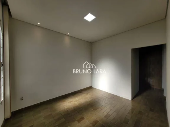 Imagem Casa disponível para locação no Centro - Igarapé/MG