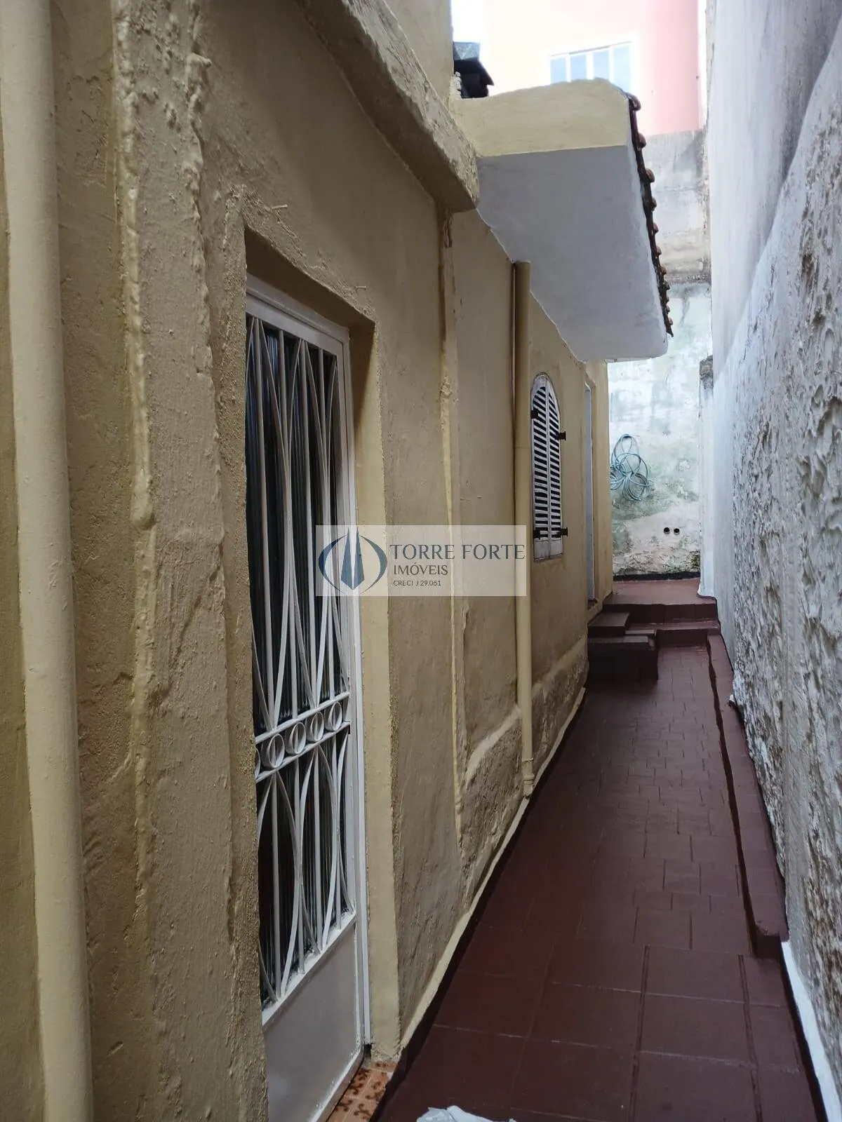 Imagem Sobrado 4 dormitórios 2 banheiros 1 vaga Jardim Novo Carrão