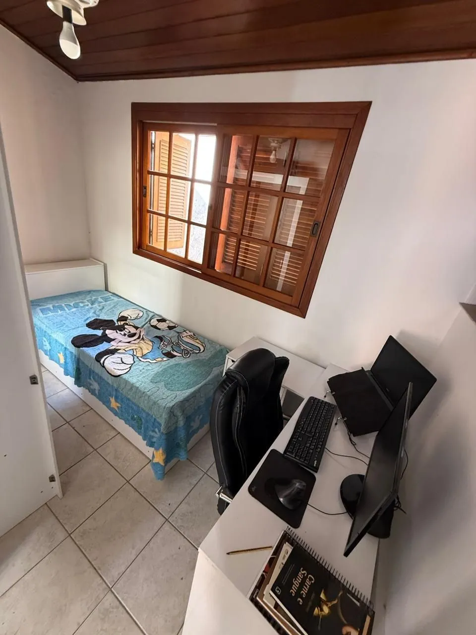 Imagem Apartamento com 02 quartos, 02 banheiros e 01 vaga Coberta no Bairro Petrópolis