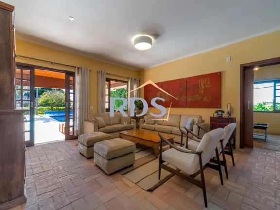 Imagem Lindíssima casa em Atibaia ,porteira fechada ! 350m² 05 suítes