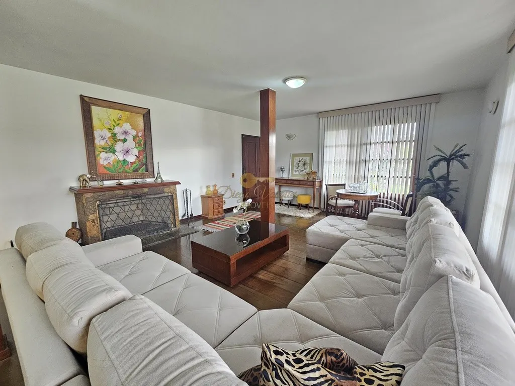 Imagem Casa para Venda em Teresópolis / RJ no bairro Fazendinha