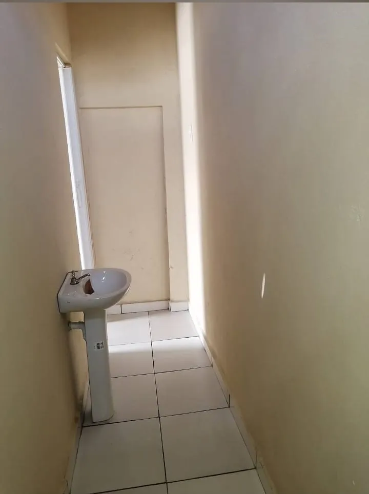 Imagem Casa à venda 2 Quartos, 4 Vagas, 300M², Frei Galvão, Potim - SP