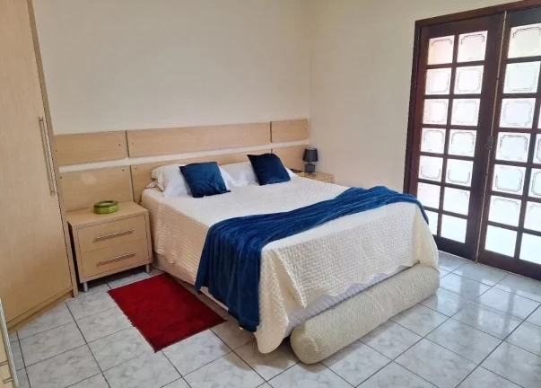 Imagem Sobrado com 3 dormitórios à venda, 214 m² por R$ 742.000,00 - Jardim Altos de Santana II - Jacareí/SP
