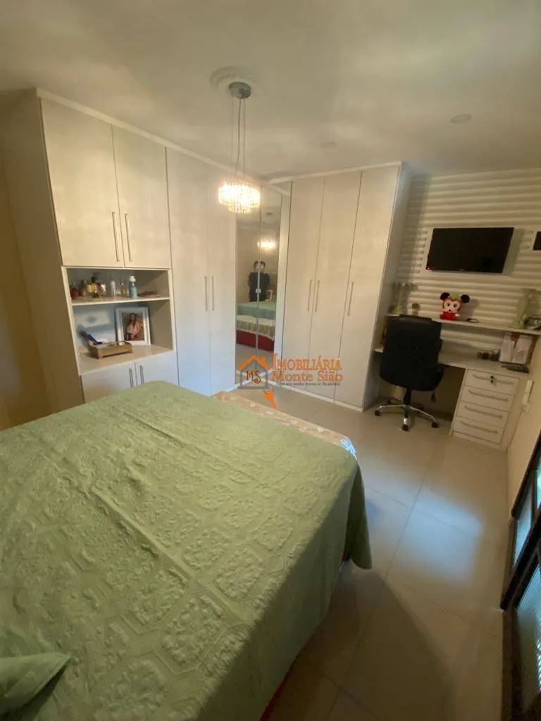 Imagem Sobrado com 6 dormitórios à venda, 300 m² por R$ 900.000,00 - Vila Nova Bonsucesso - Guarulhos/SP