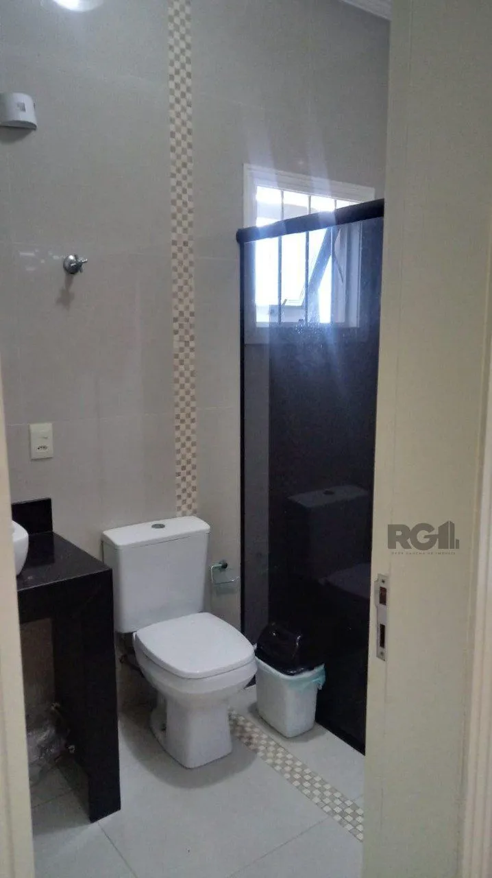 Imagem Casa sobrado semi mobiliado, 3 dormitórios, 1 suíte master, vagas de garagem, Bairro Parque da matriz