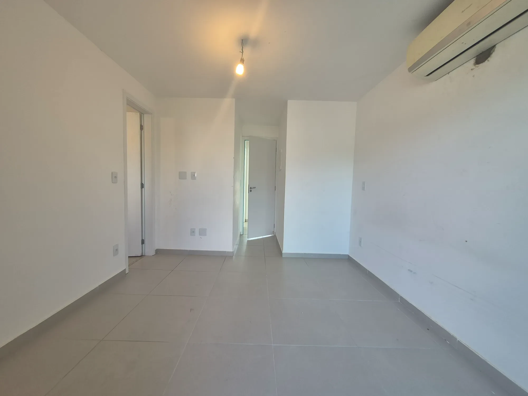 Imagem Casa com 3 Quartos à Venda, 130 m² em Itaipu - Niterói