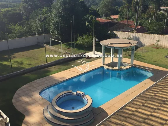 Imagem CHÁCARA Condomínio 4 Suítes, Piscina com bar molhado Campo de Futebol.