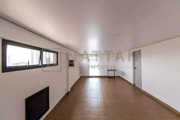 Imagem Apartamento à venda com 3 dormitórios na Chácara Santo Antônio, 155 m² e suíte