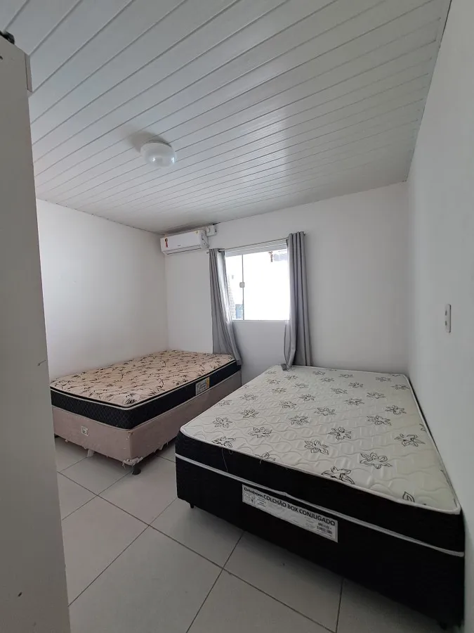 Imagem Casa para Venda em Jequiá da Praia, Centro, 2 dormitórios, 1 banheiro, 2 vagas