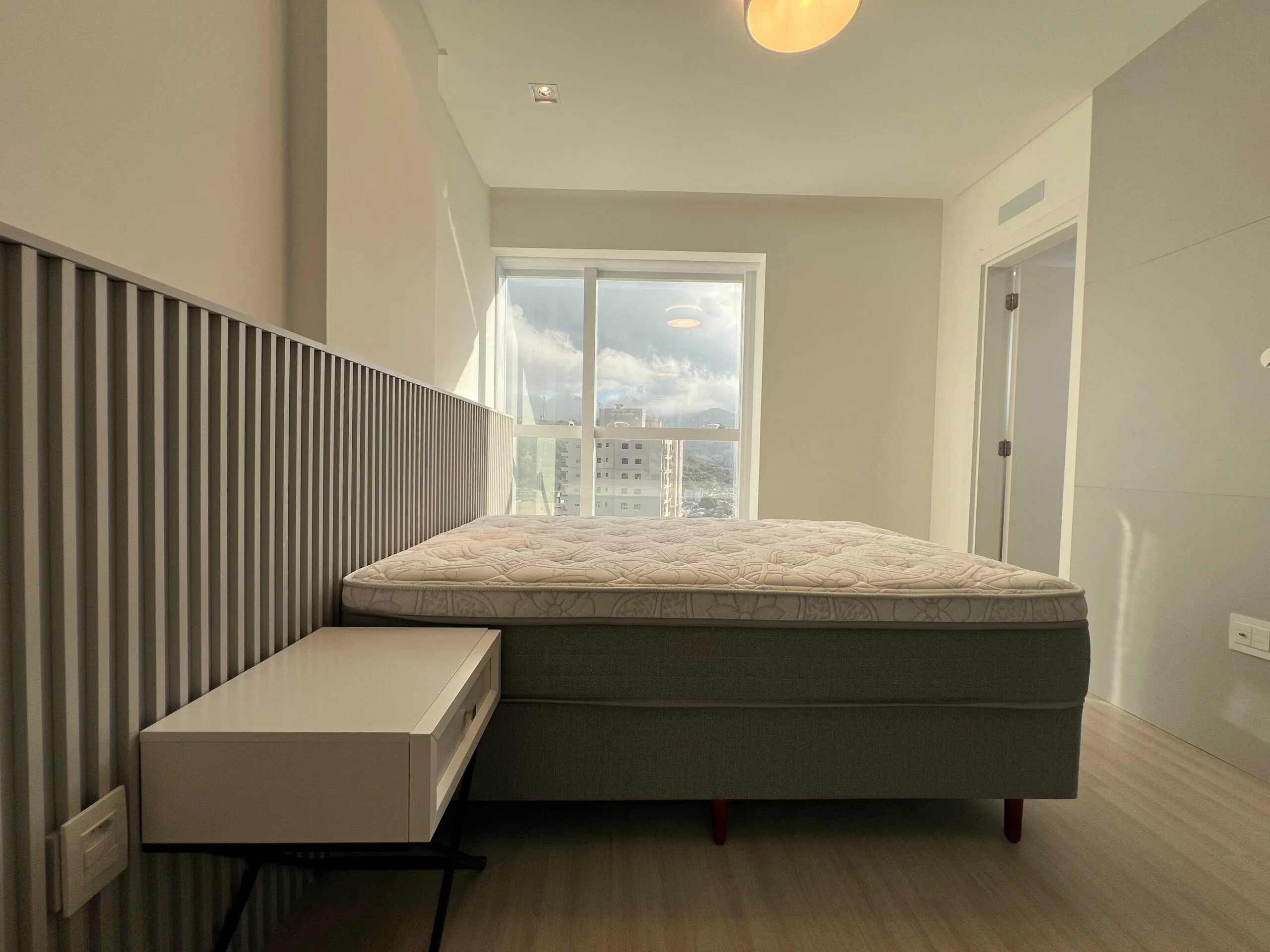 Imagem Apartamento com vista para o mar à venda com 138.38m2 por R$ 3.490.000,00