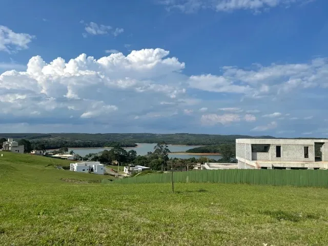 Imagem Terreno com projeto Arquitetonico com 1059 m² e Vista 360º no Ponto Mais Alto do Condomínio Le Portier Nautic Residence - Represa Itupararanga