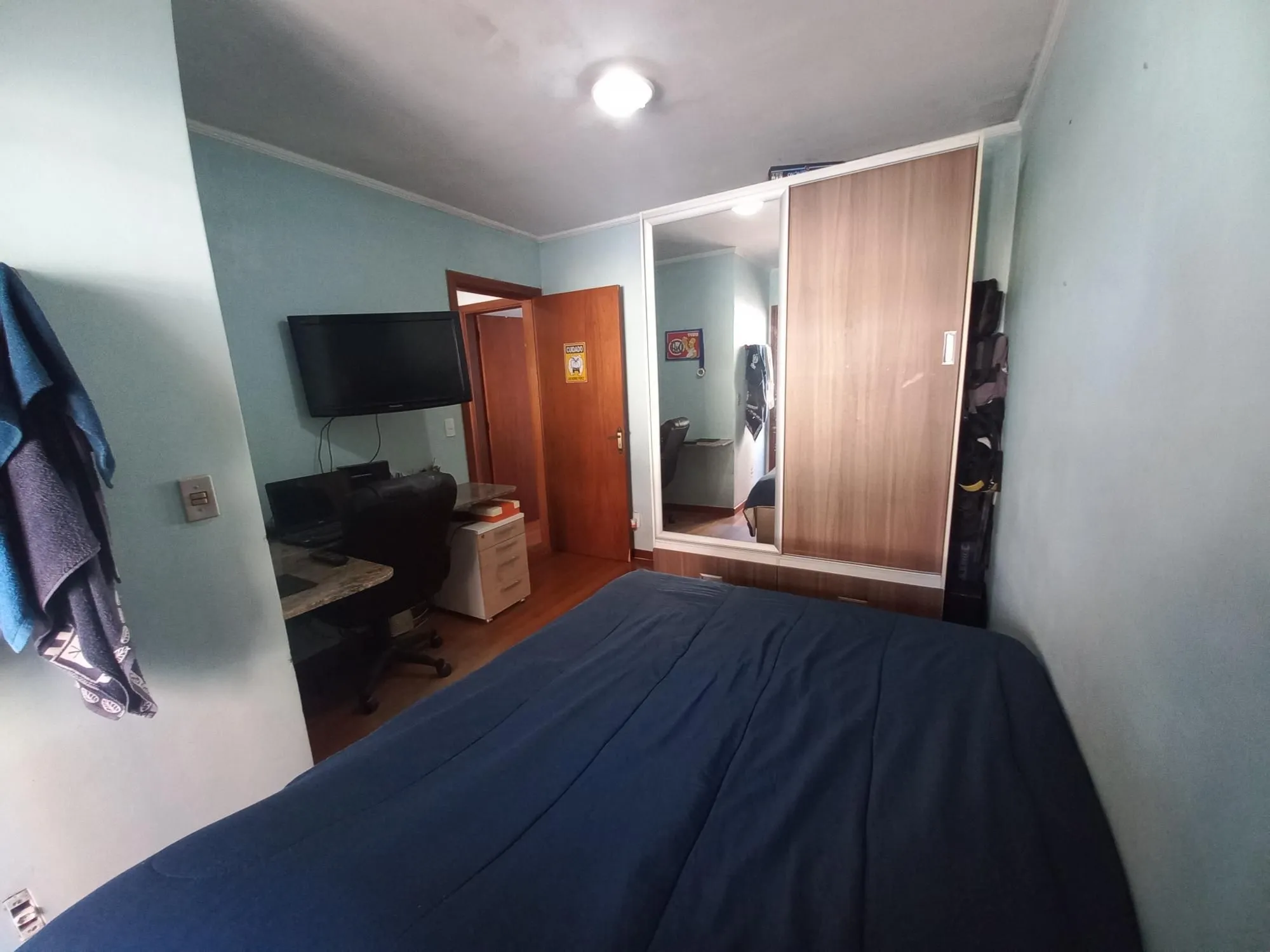 Imagem Sobrado 3 Dorm. semi mobiliado