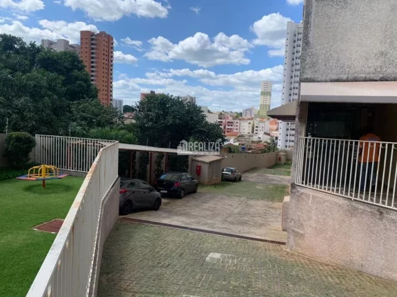 Imagem Apartamento de 2 dormitórios com móveis planejados para alugar no Condomínio Portal Park Residence, em Uberaba