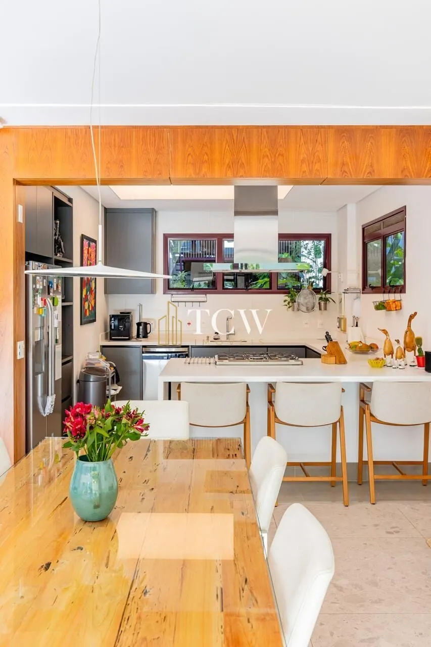 Foto do imóvel: Casa em Condomínio de Alto Padrão à Venda no Campo Belo | 3 Dorms, 2 Suítes | 536 m² | 4 Vagas | São Paulo/SP em Jardim Petrópolis