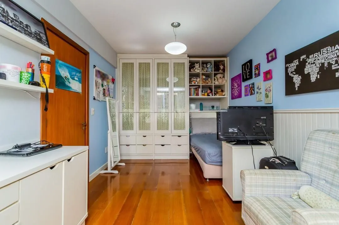 Imagem Duplex Reformado com 2 Dormitórios e 1 Vaga - Pronto para Morar