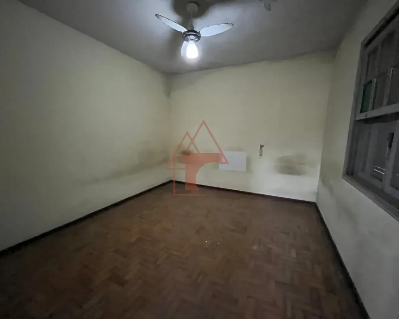 Imagem Casa com 2 Quartos à Venda, 313 m² em Jardim Casqueiro - Cubatão