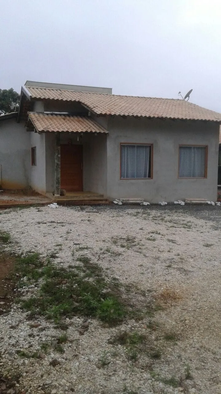 Imagem Chácara à venda 2 Quartos, 1 Suite, 4 Vagas, 2000M², Colméia, Pindamonhangaba - SP