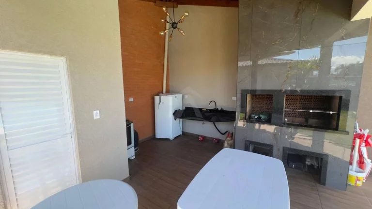 Imagem CASA, 3 QUARTOS SENDO 1 SUÍTE, RAINHA