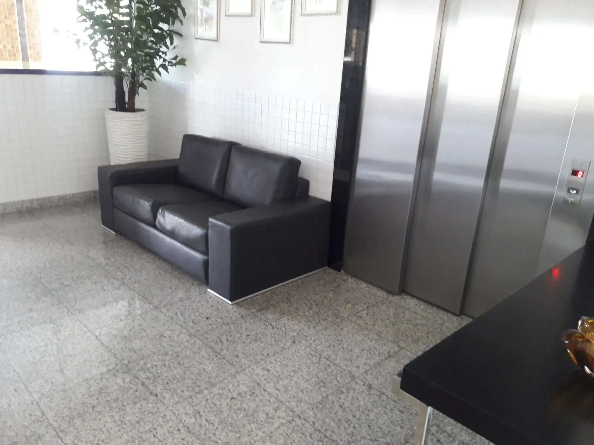 Imagem Apartamento com 2 Quartos à Venda, 74 m² em Catolé - Campina Grande