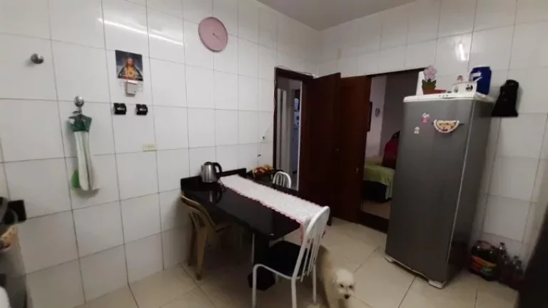 Imagem LINDO SOBRADO EM SANTOS, NO MARAPÉ,3 DORMS SENDO 2 SUÍTES, 3 VAGAS