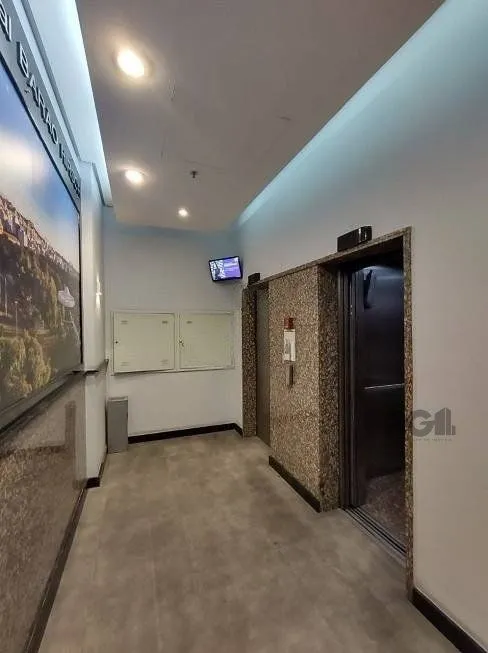 Imagem Sala Comercial, 42m², 1 vaga no bairro Bom Fim