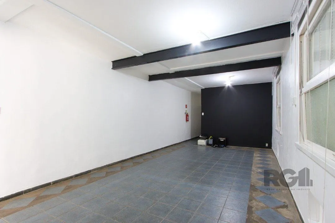 Imagem Loja com 129m² privativos