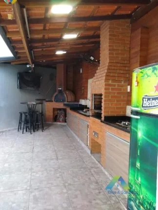 Foto do imóvel Casa linda, com móveis planejados em todos os ambientes e um excelente espaço Gourmet para pizza e churrasco, 10 minutos a pé do metrô Conceição.