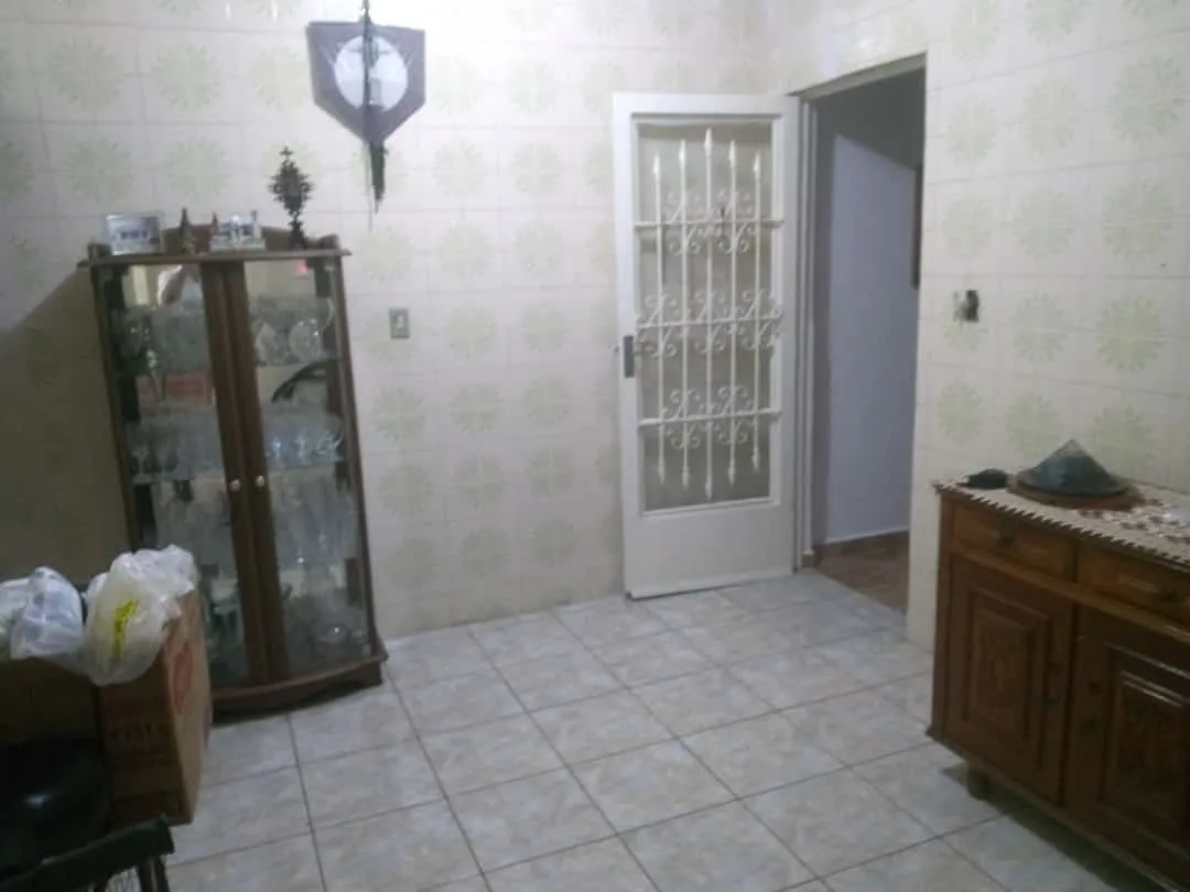 Foto do imóvel Casa à venda 4 Quartos, 1 Suite, 3 Vagas, 300M², Parque São Domingos, Pindamonhangaba - SP