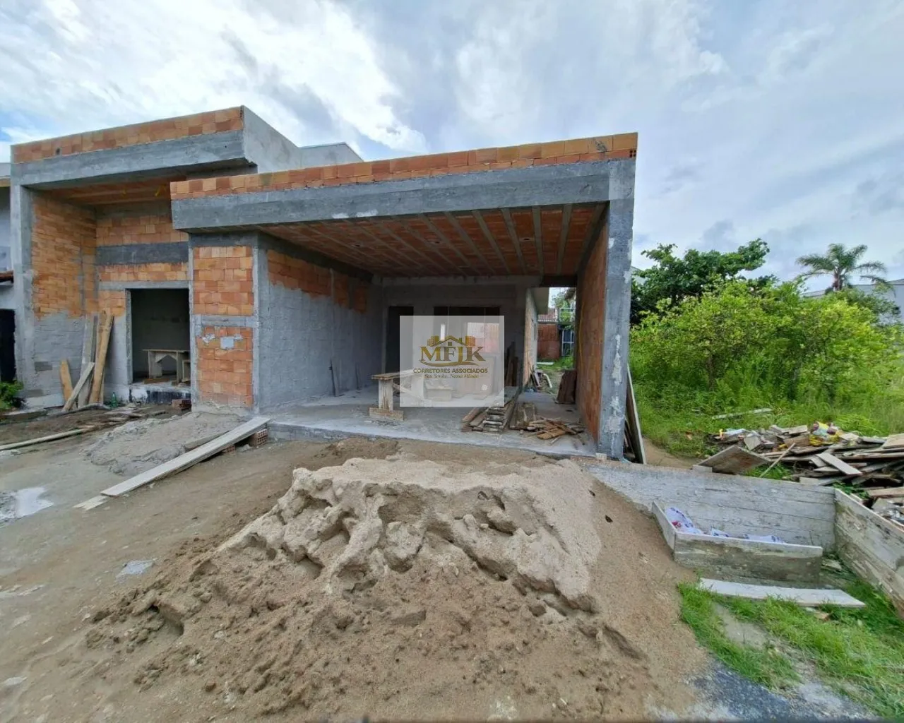 Imagem Casa con 360 m² com 4 quartos a venda no Atami