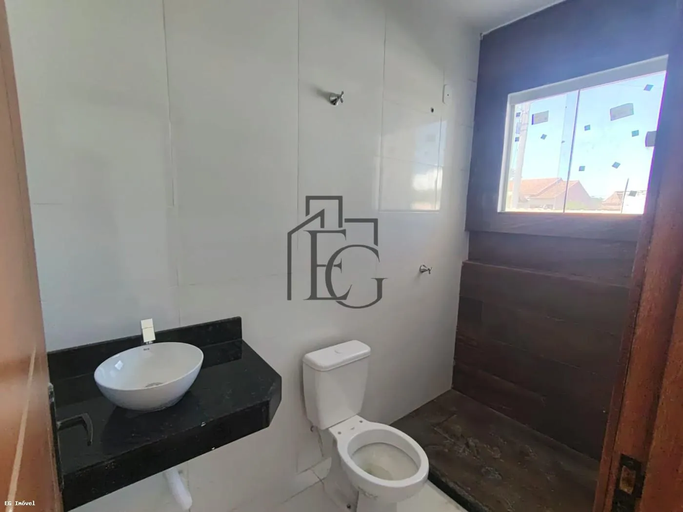 Imagem Casa para Venda em Araruama, Ponte dos Leites, 2 dormitórios, 1 suíte, 1 banheiro, 2 vagas