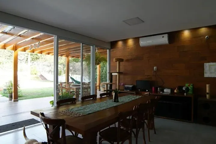 Imagem Casa de Alto Padrão à Venda no Condomínio Palmeiras Imperiais ? 3 Suítes, Piscina Aquecida e Área Gourmet