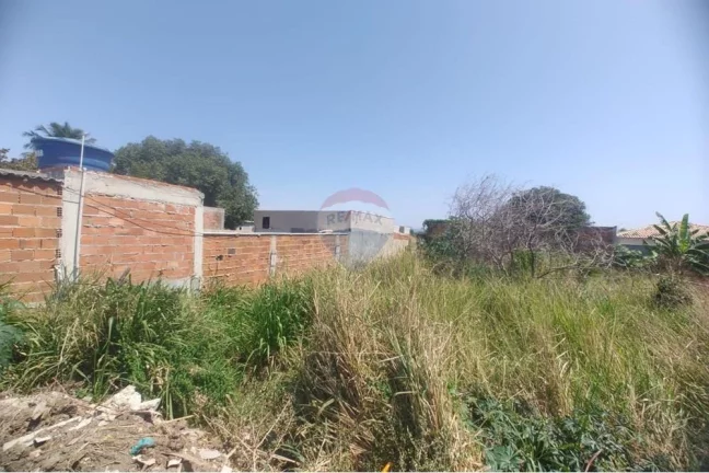 Imagem Excelente Terreno à Venda - Loteamento Manu Manuela, Maricá/RJ