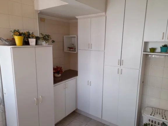 Imagem AP 2619 - Área Útil 137,50m² - 3 dormitórios com armários, sendo 1 suíte, sala para 2 ambiente...