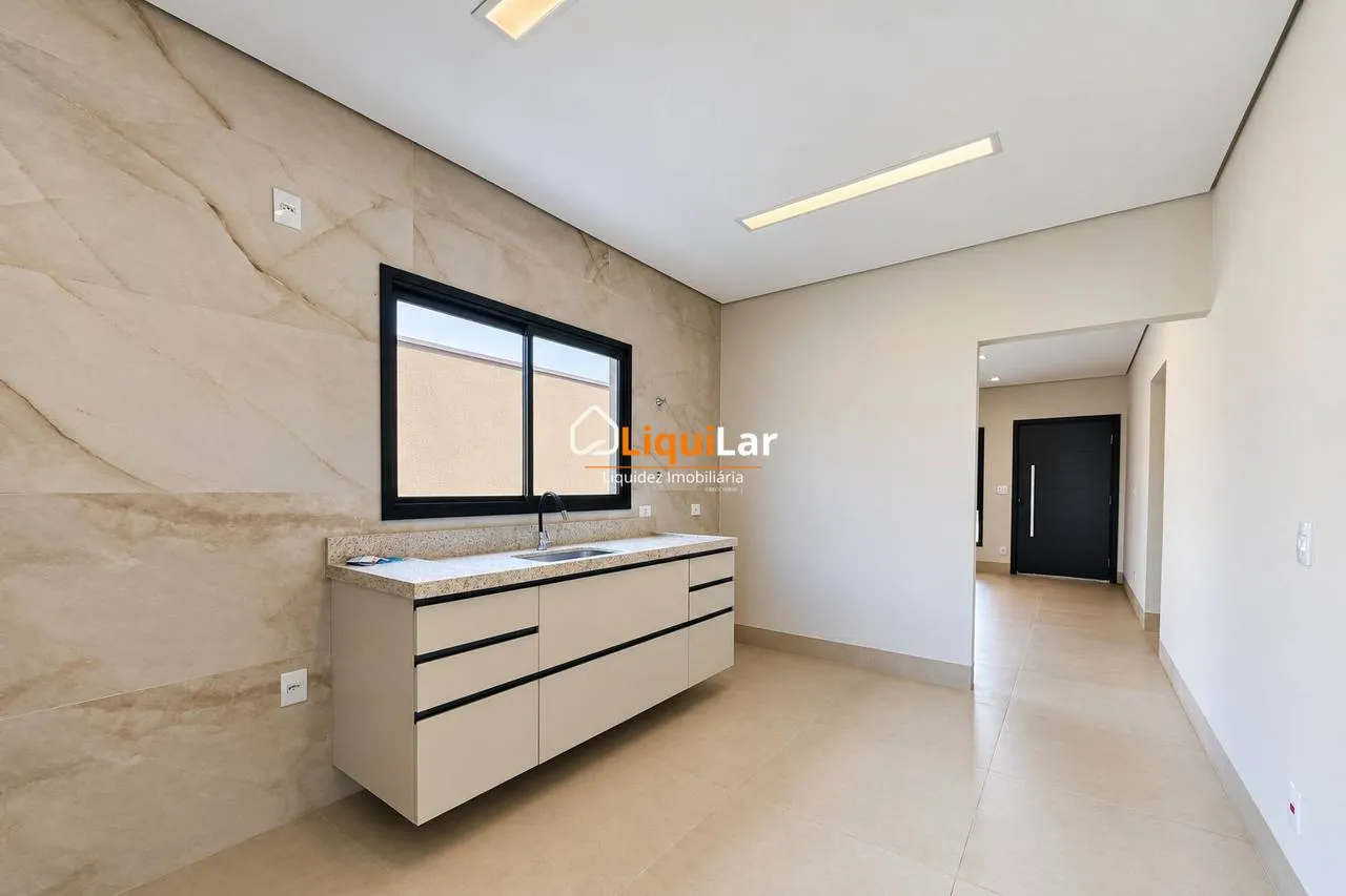 Imagem Casa moderna com varanda gourmet no Reserva Santa Inês - conforto, segurança e alto padrão em condomínio fechado