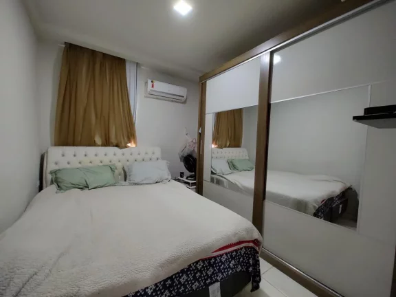Imagem Casa para Venda em Recife, Barro, 3 dormitórios, 1 banheiro, 2 vagas