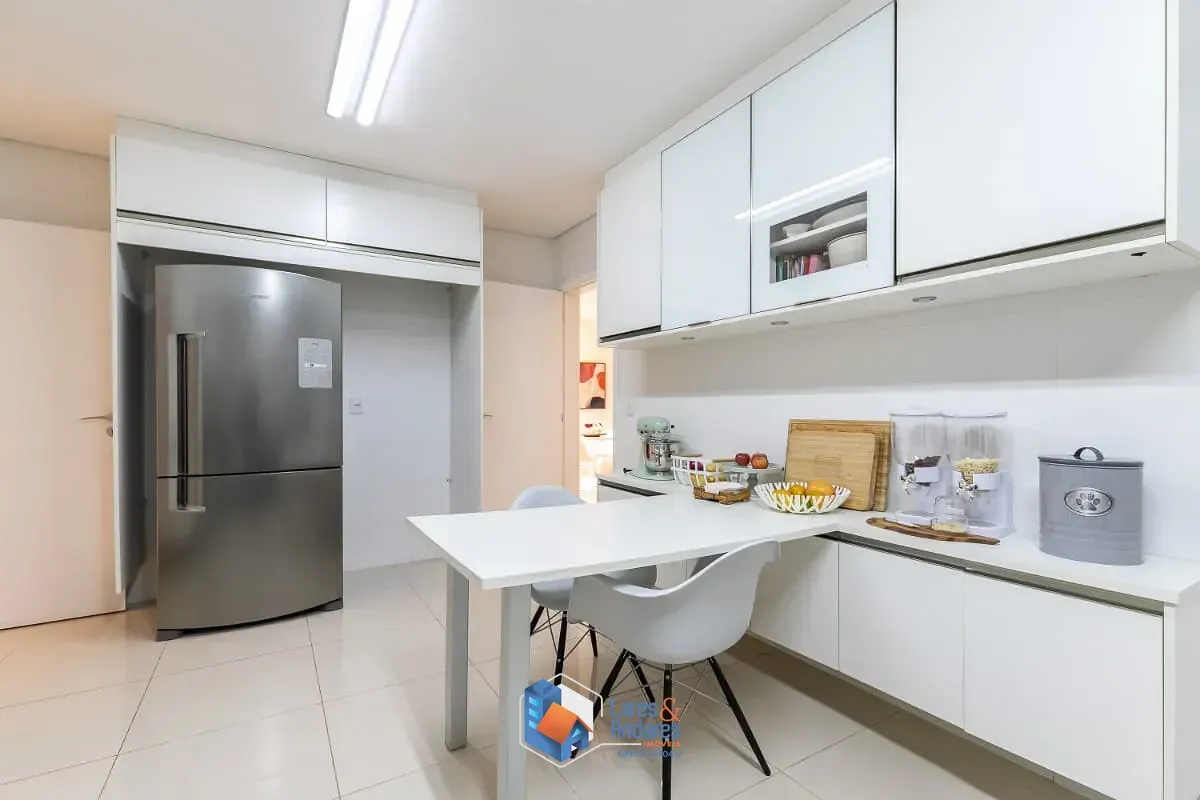 Imagem Casa em condomínio para venda em Jardim Petrópolis com 4 quartos, sendo 4 suítes, 533.45m²