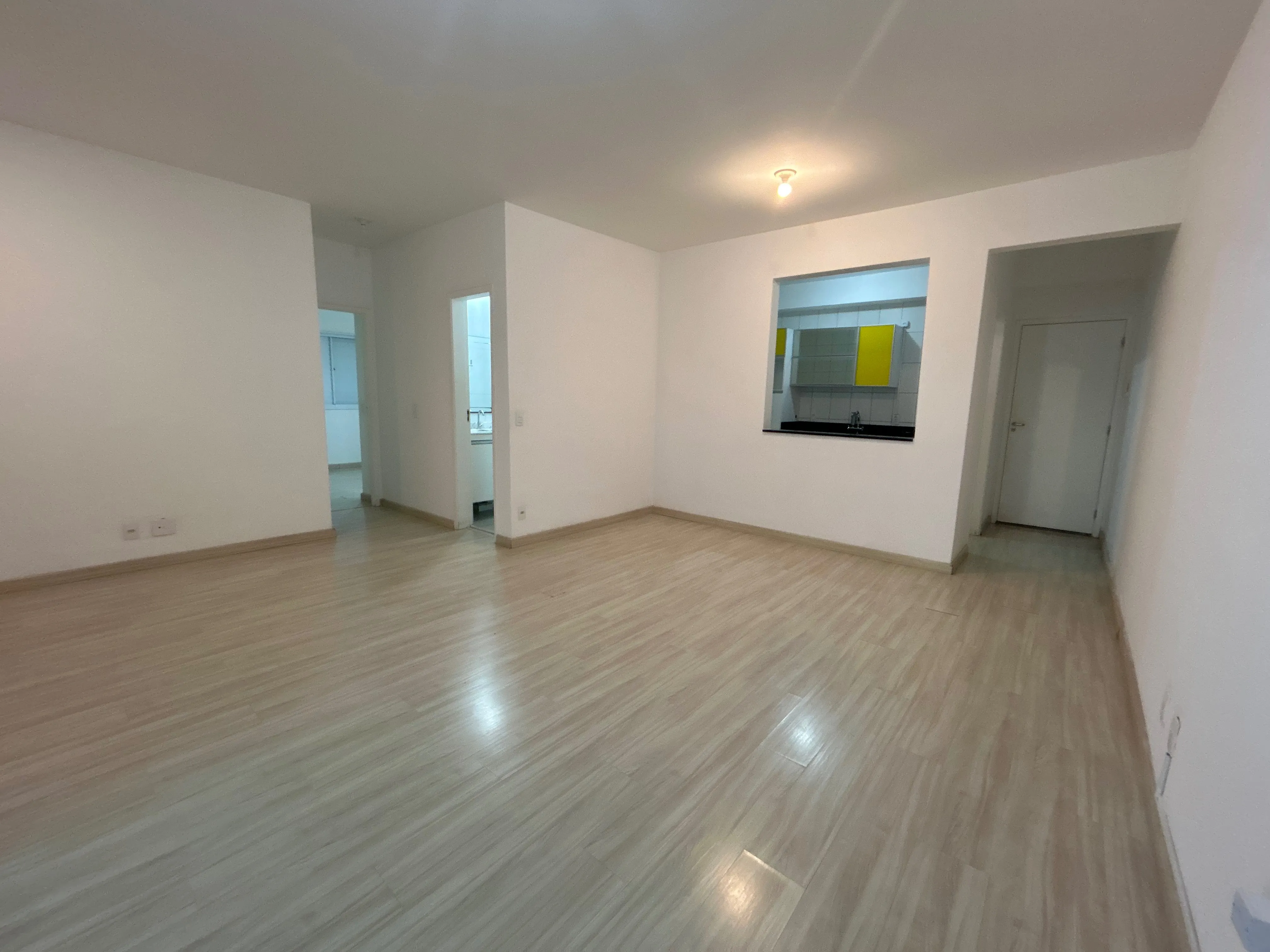 Imagem Apartamento com 2 Quartos à Venda, 78 m² por R$ 550.000