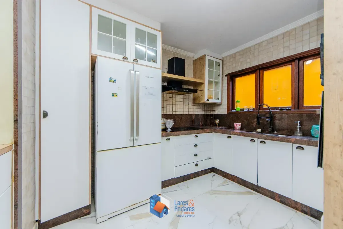 Imagem Casa em condomínio para venda e locação em Tremembé com 4 quartos, sendo 4 suítes, 557m²