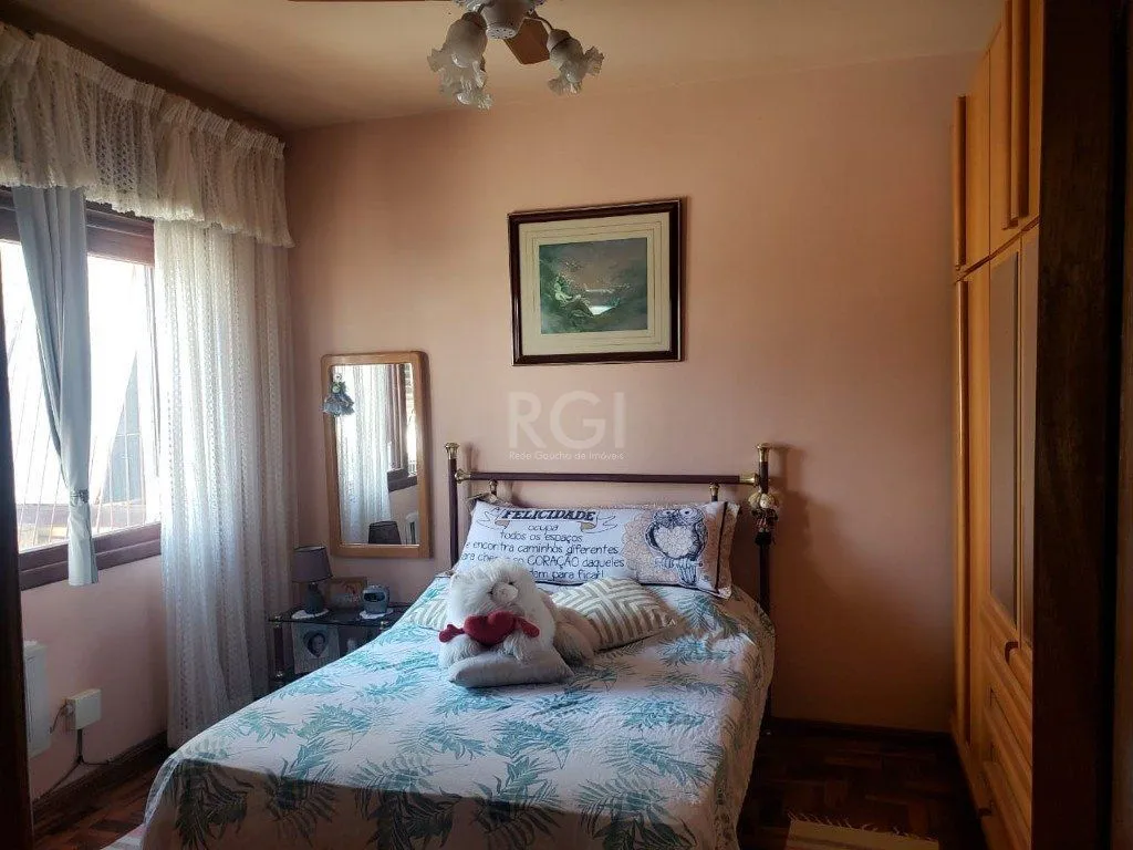 Imagem Apartamento para Venda - 64m², 2 dormitórios, 1 vaga - Passo da Areia