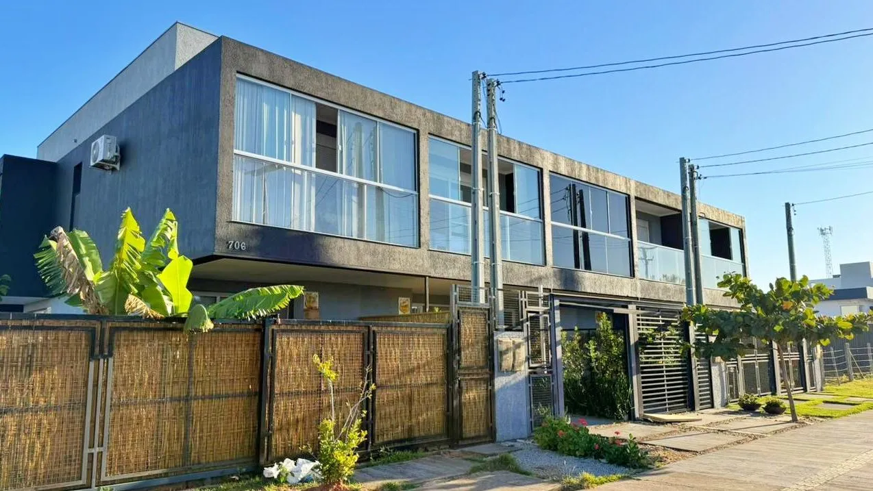 Foto do imóvel Duplex à venda em Torres, Morada Das Palmeiras, com 2 quartos, 86.65m2
