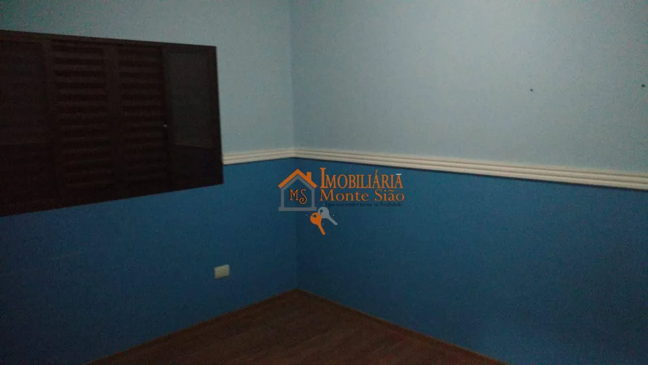 Imagem Sobrado com 3 dormitórios à venda, 203 m² por R$ 700.000,00 - Jardim São João - Guarulhos/SP