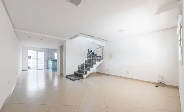 Imagem Casa sobrado no bairro Vila Ipiranga de 3 dormitórios e 2 vagas