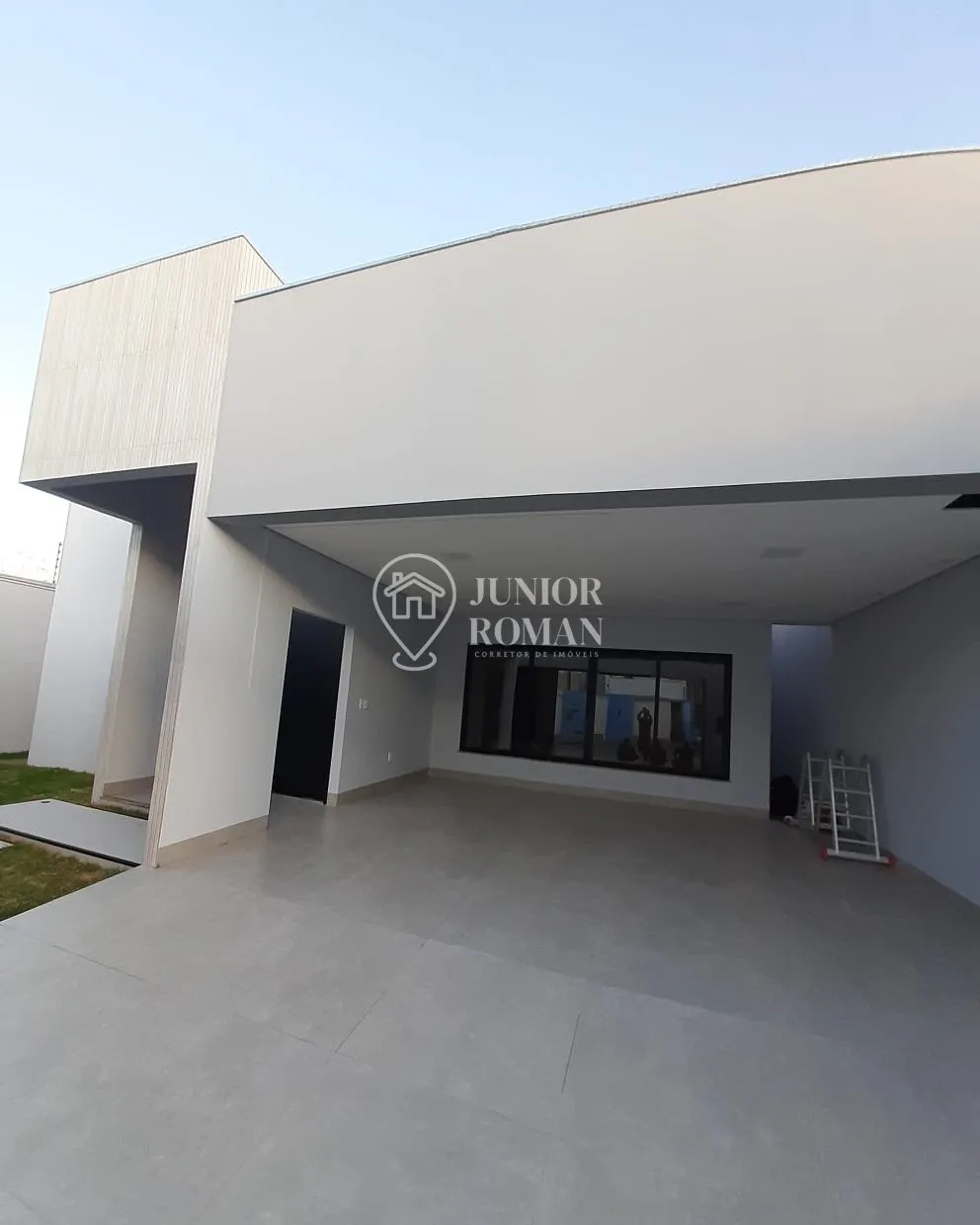 Imagem CASA ALTO PADRÃO 3 SUITES PISCINA CHURRASQUEIRA E AREA GOURMET - BANDEIRANTES BARREIRAS/BA