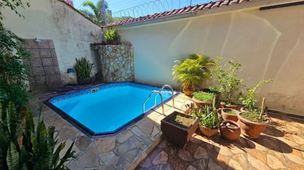 Imagem CASA COM 165,00 m² - CANTO DO FORTE - PRAIA GRANDE SP