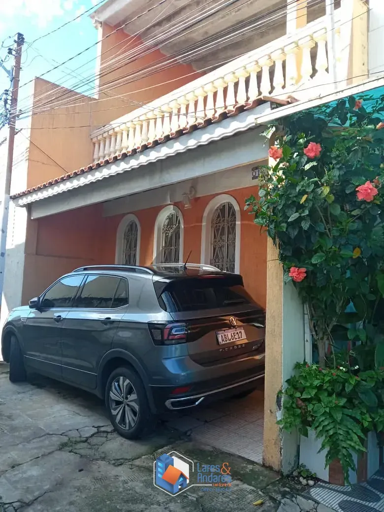 Imagem Sobrado para venda em Vila Mazzei com 2 quartos, 120m²