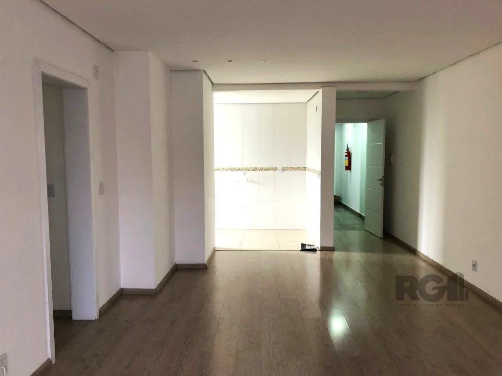 Imagem 2 dorm. com 1 suíte, churrasqueira e vaga de garagem!